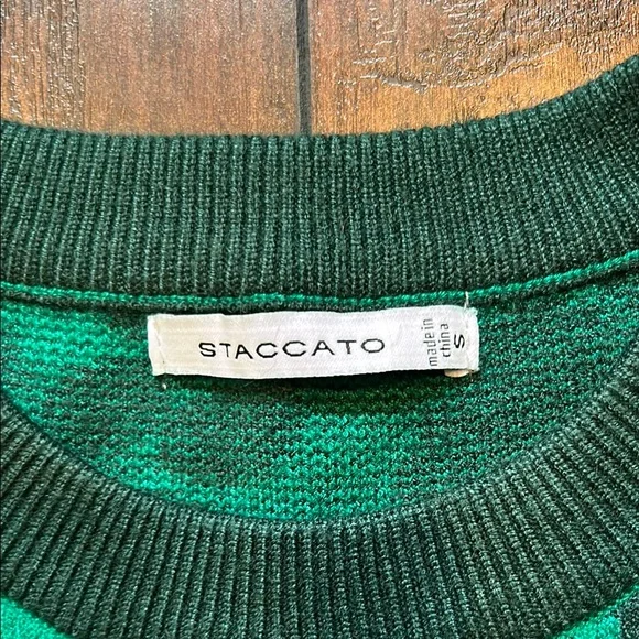 Staccato Green Crewneck Sweater with Floral Design - Picture 2 of 4